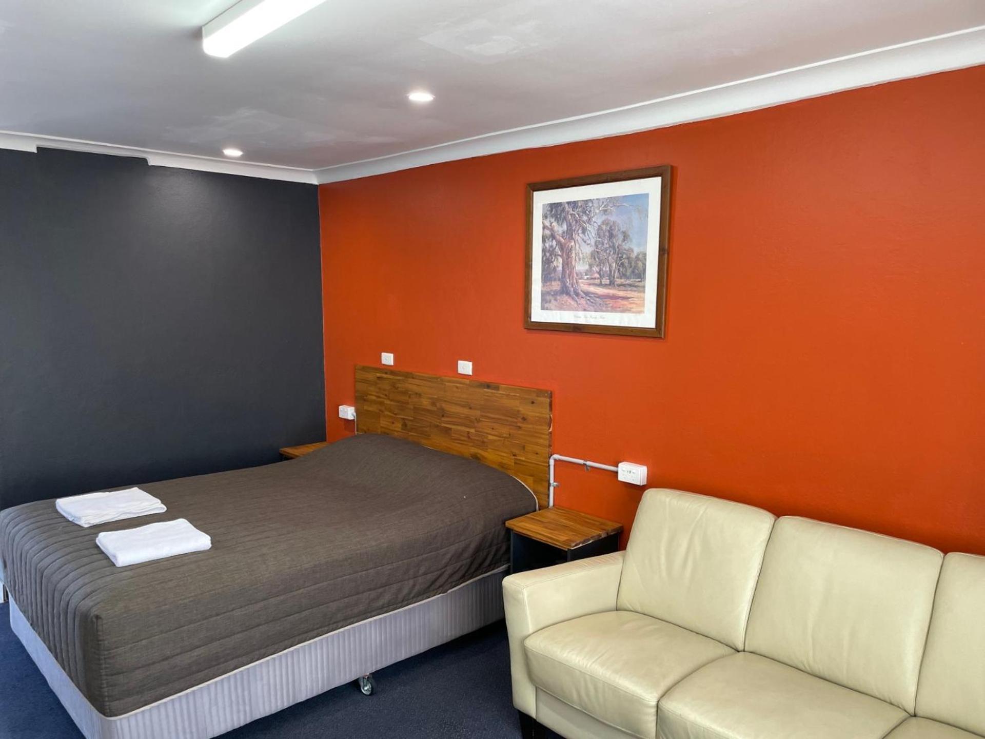 Homestead Motel Dubbo Bagian luar foto