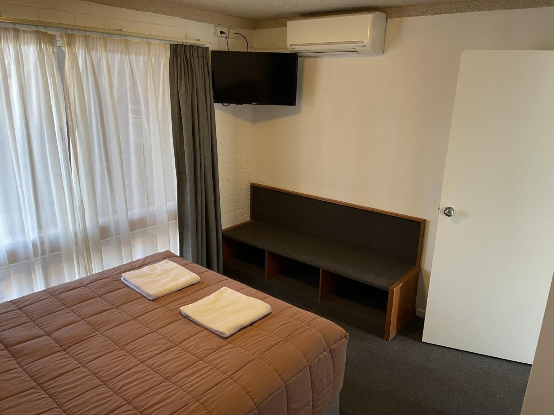 Homestead Motel Dubbo Bagian luar foto