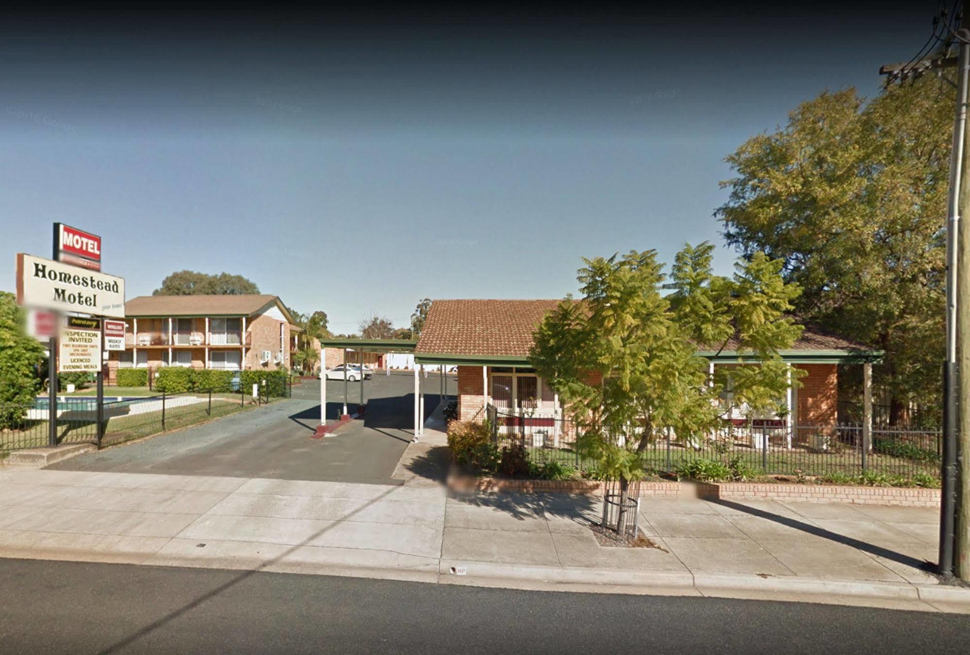 Homestead Motel Dubbo Bagian luar foto